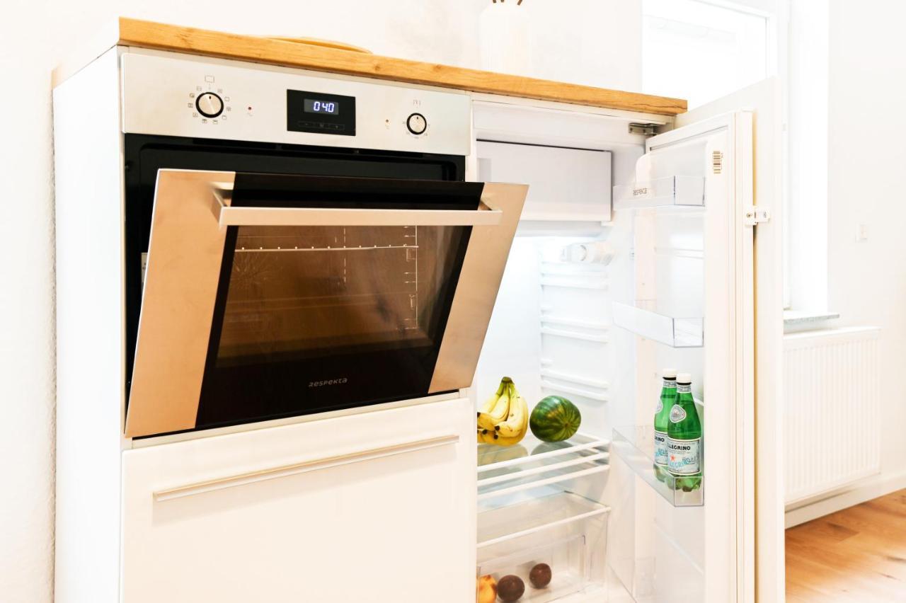 50Qm Apartment In Krefeld Zentral Gelegen Mit Hohen Decken - Beuys Apartments - Krefeld Eksteriør bilde