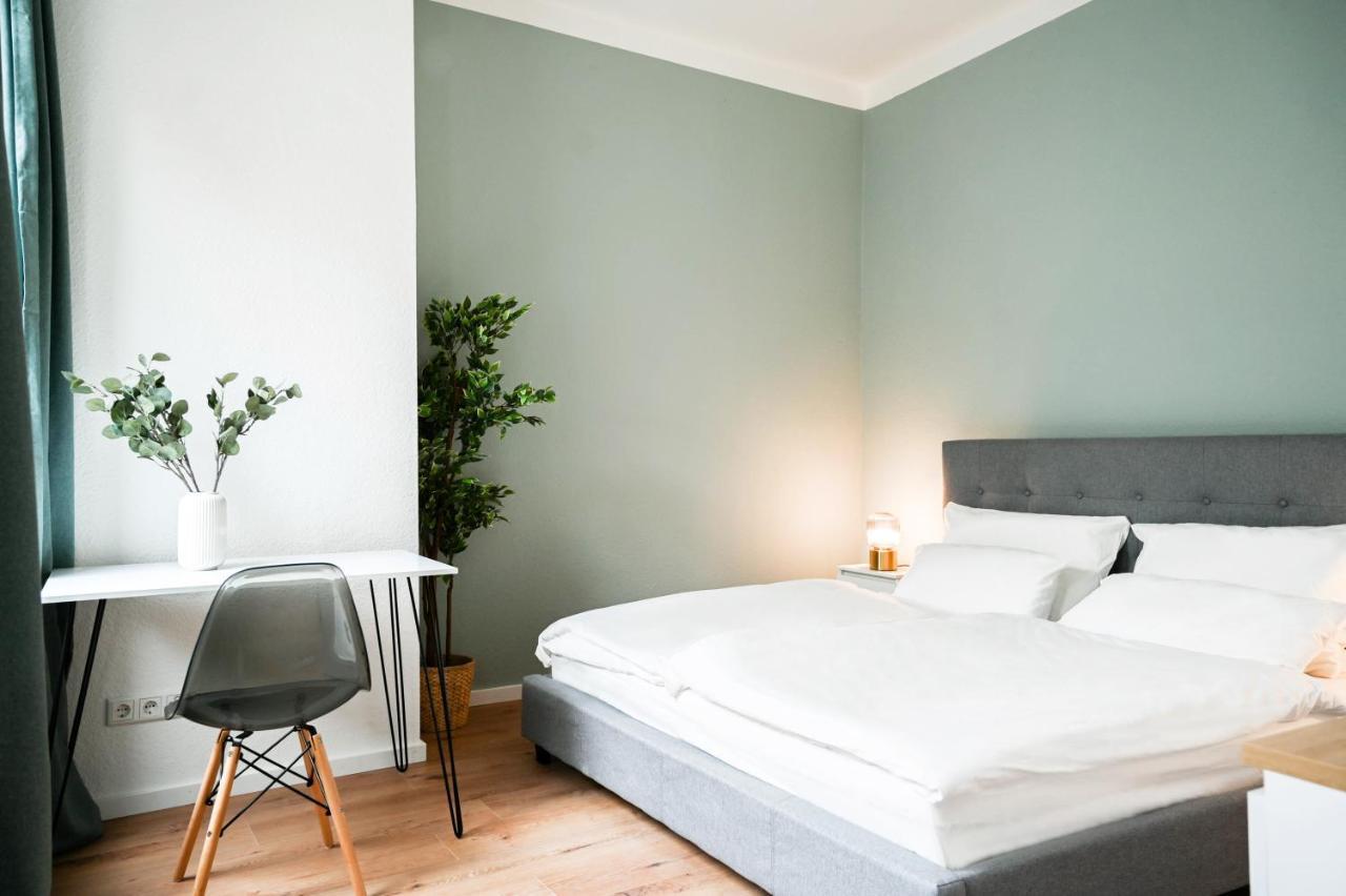 50Qm Apartment In Krefeld Zentral Gelegen Mit Hohen Decken - Beuys Apartments - Krefeld Eksteriør bilde